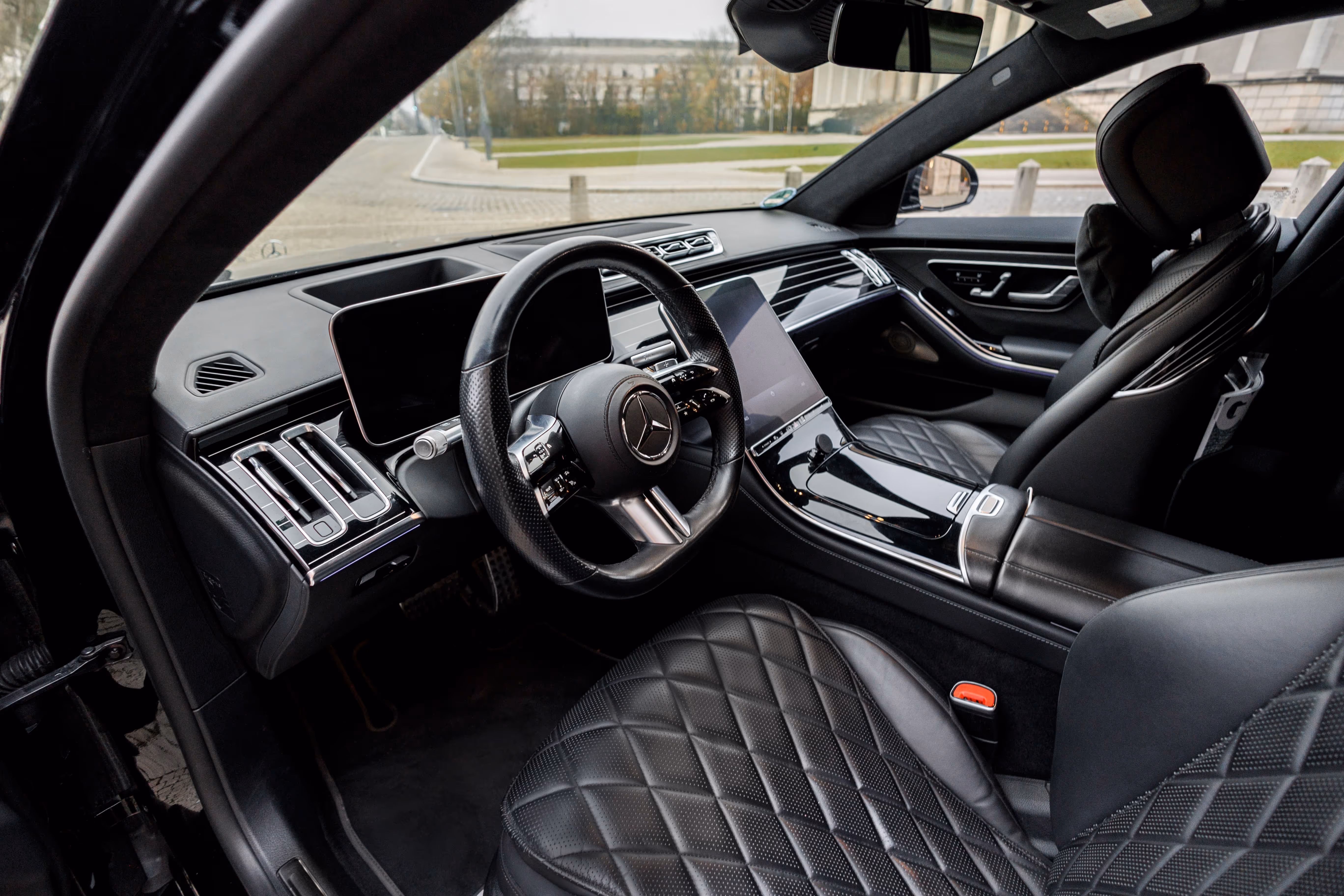 Business Chauffeur Service München - professioneller Fahrservice für Messen und Meetings